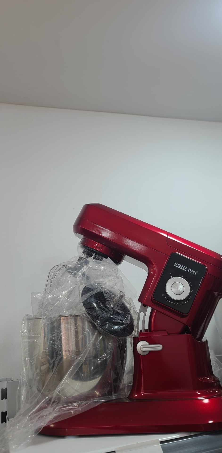 Pétrin Professionnel 1600W SONASHI SMX-138