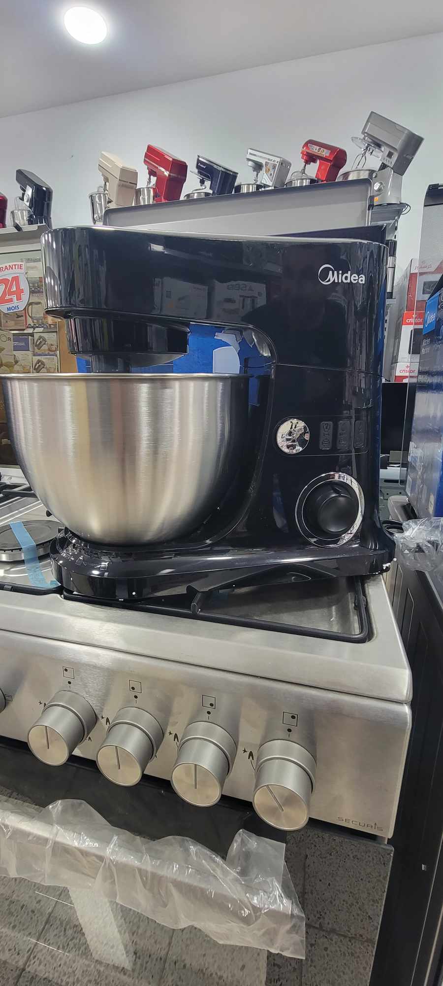 Pétrin MIDEA 6L 850W MJ-KM6001W